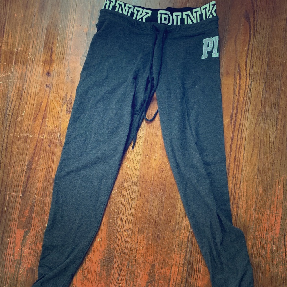VS PINK YOGA LEGGING